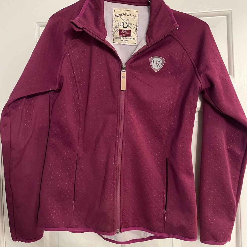 Women's Horseware Jacket, Size Small, like new condition in plum color